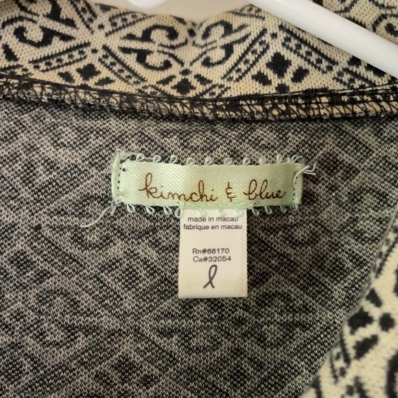 Cropped black and white jacket - Picture 4 of 6